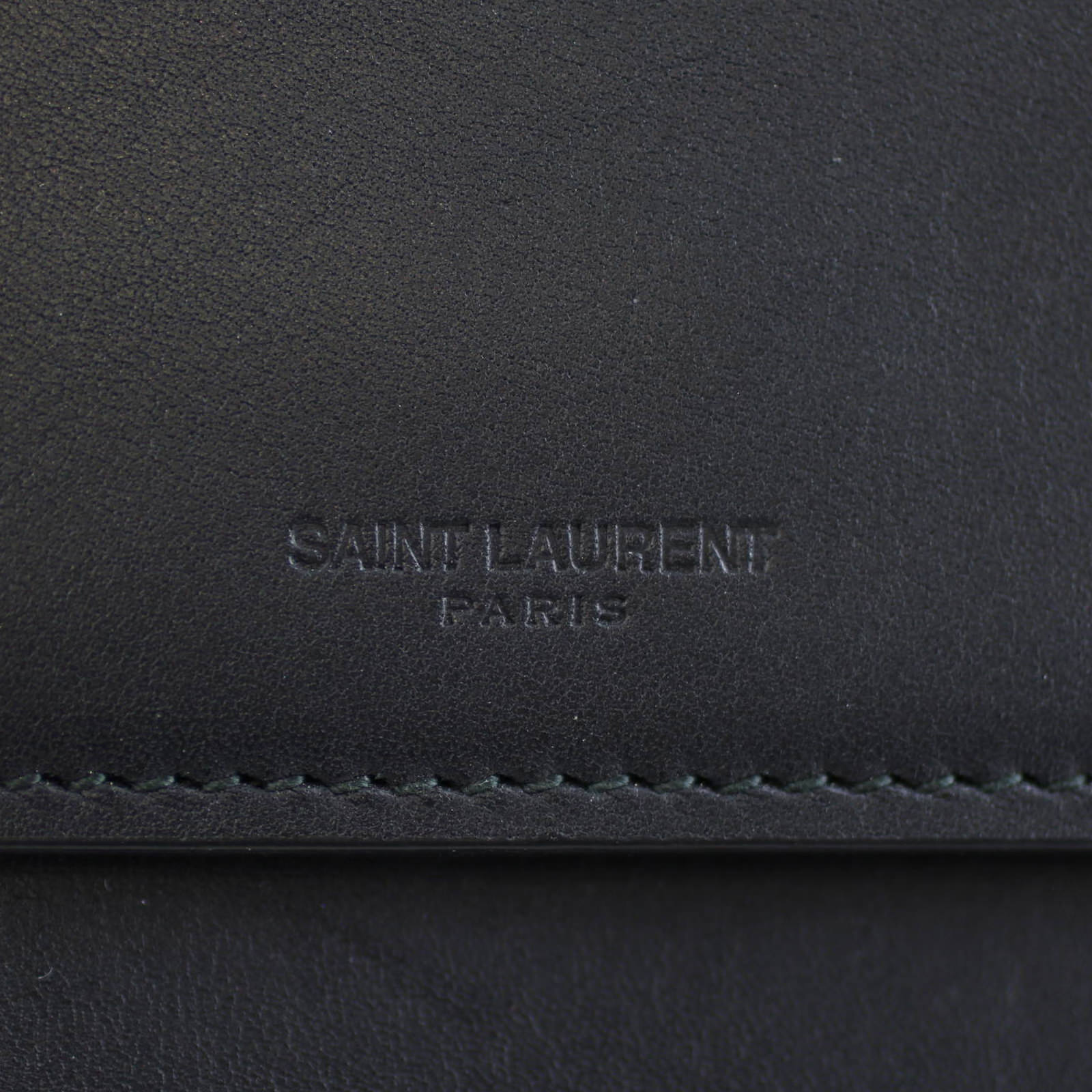 Saint Laurent Betty Clutch Exterior