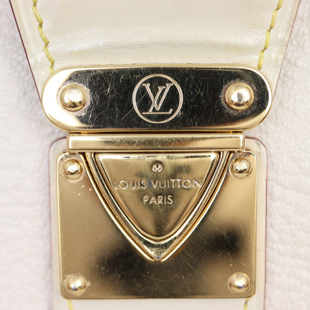 Louis Vuitton Suhali L’Epanoui PM