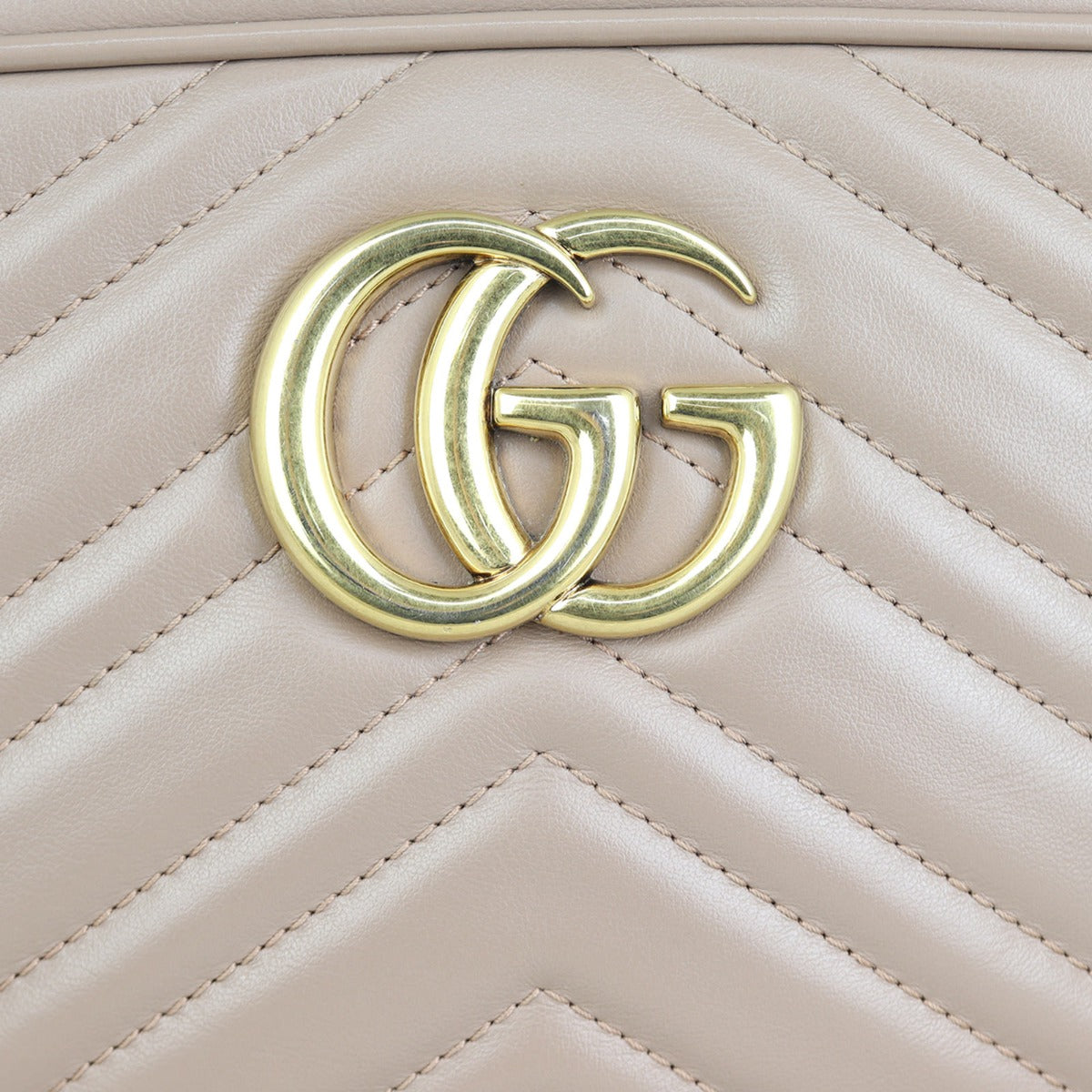 Gucci GG Marmont Small Camera Bag Hardware