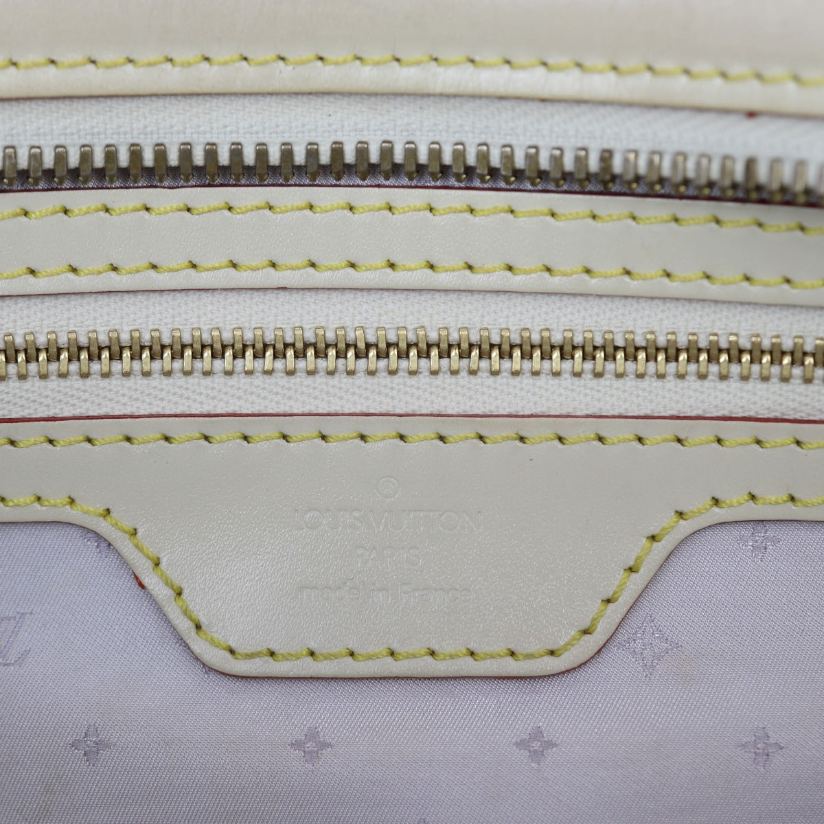 Louis Vuitton Suhali L’Epanoui PM