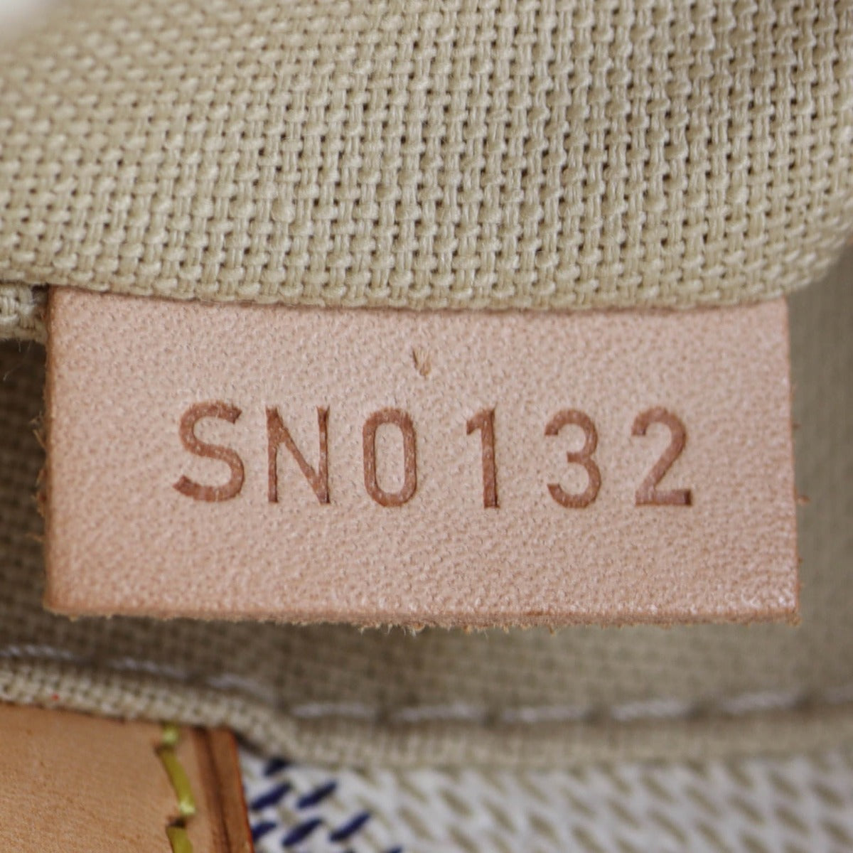 Louis Vuitton Figheri PM Damier Azur Date Code