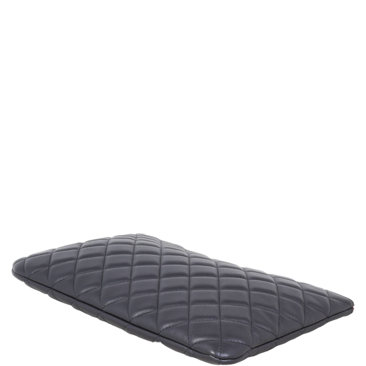 Chanel Classic O-Case Pouch Medium | Lambskin