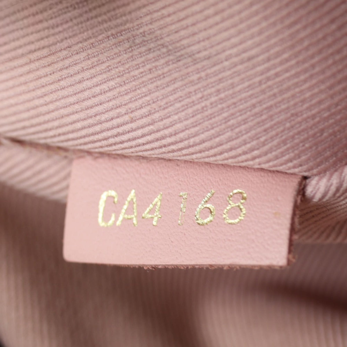 Louis Vuitton Saintonge Crossbody Monogram