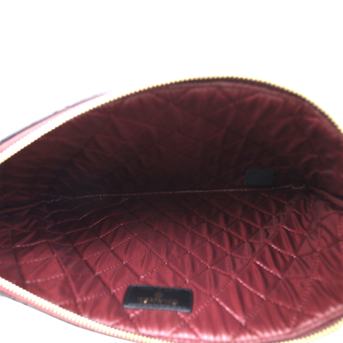 Chanel Classic O-Case Pouch Medium | Lambskin