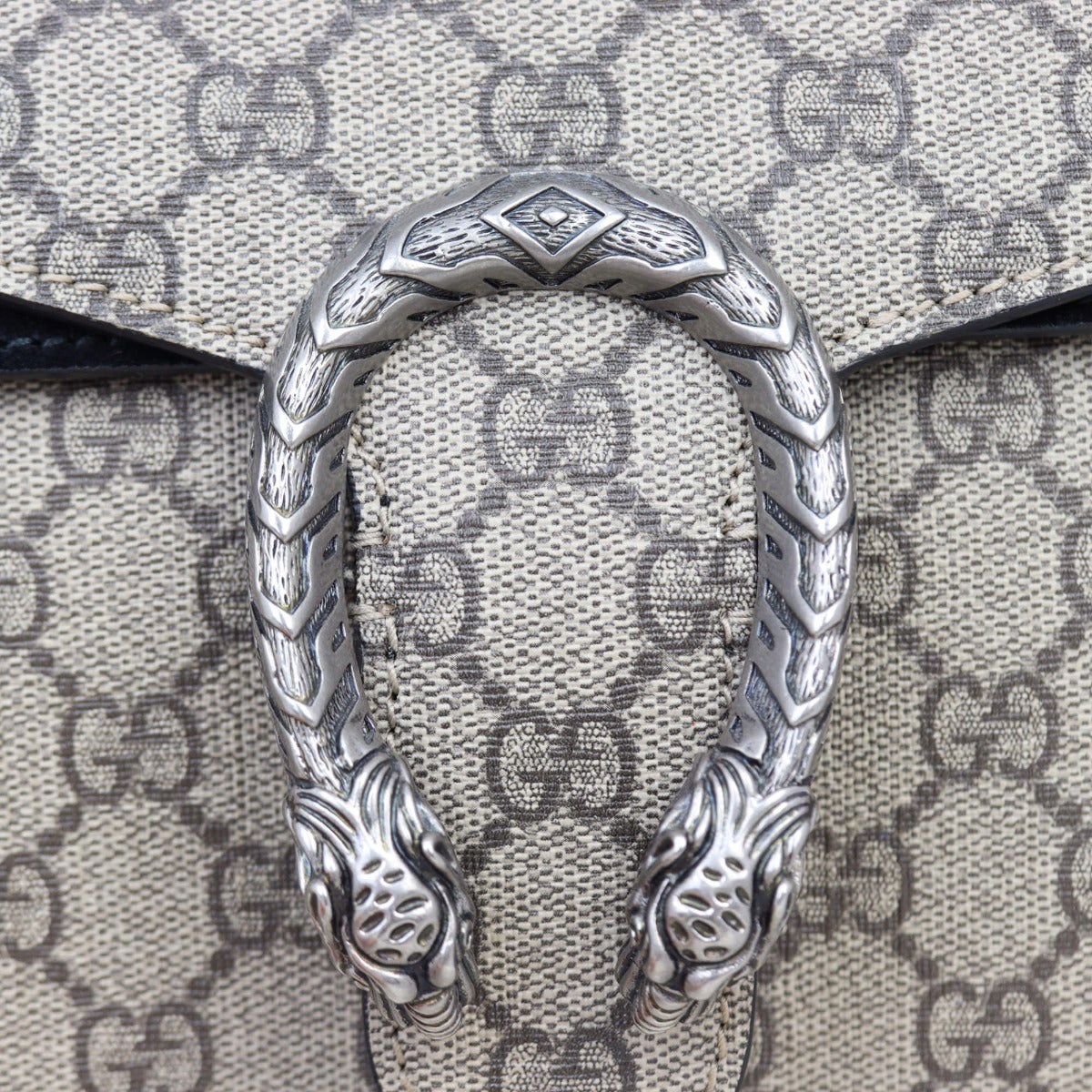 Gucci Dionysus GG Supreme Small Shoulder Bag