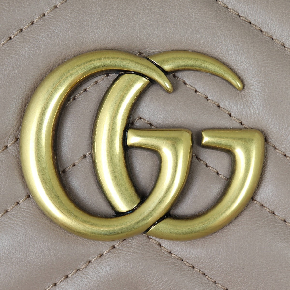 Gucci GG Marmont Small Camera Bag Hardware