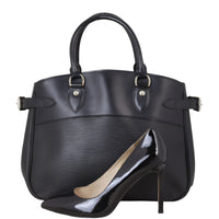 Louis Vuitton Passy PM Epi