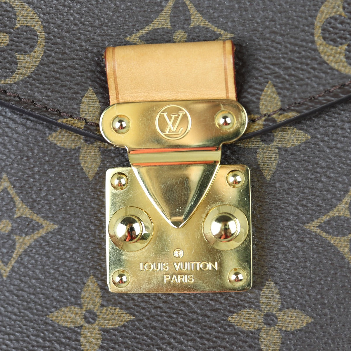 Louis Vuitton Pochette Metis Monogram Hardware