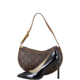 Louis Vuitton Croissant PM Monogram