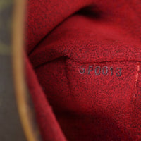 Louis Vuitton Croissant PM Monogram