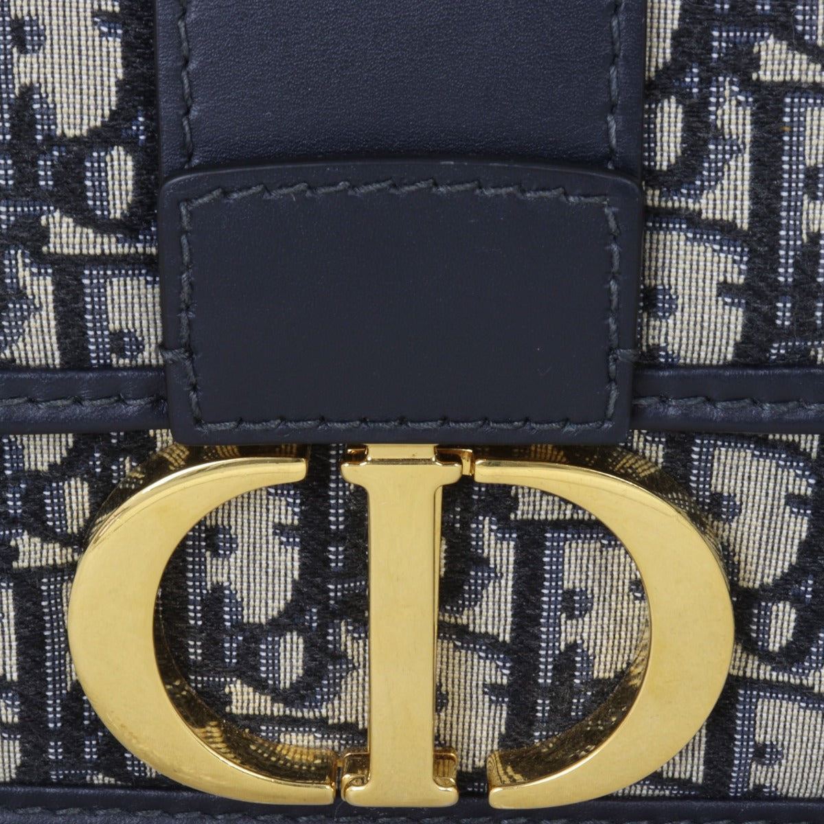 Dior 30 Montaigne East-West Chain Bag Oblique