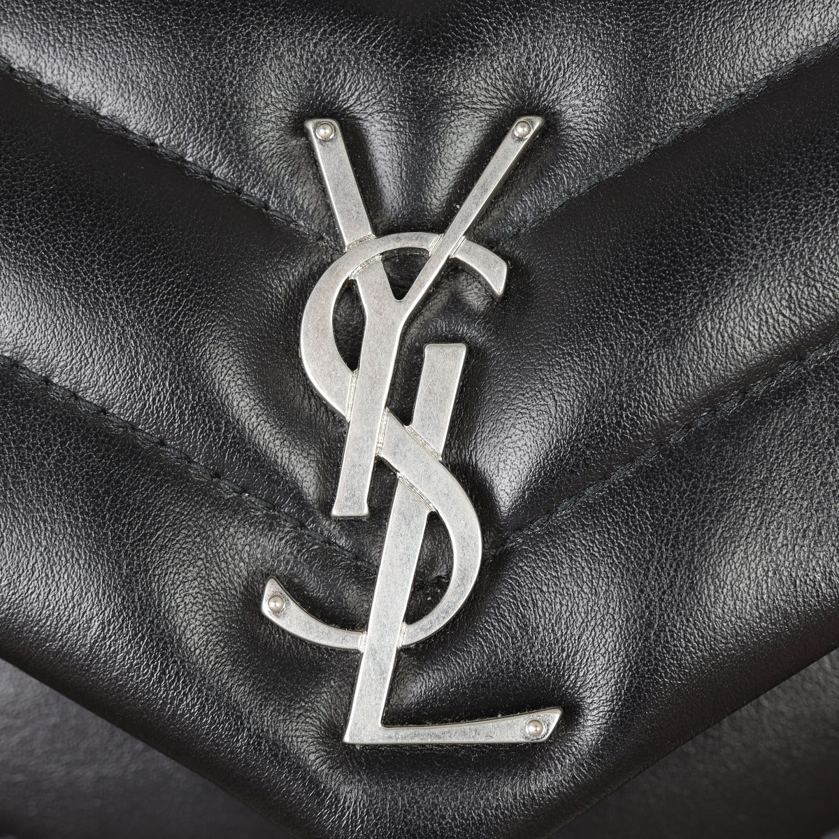 Saint Laurent Loulou Small Hardware