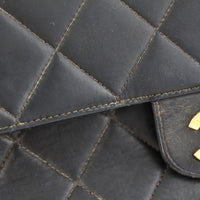 Chanel Classic Single Flap Vintage wear