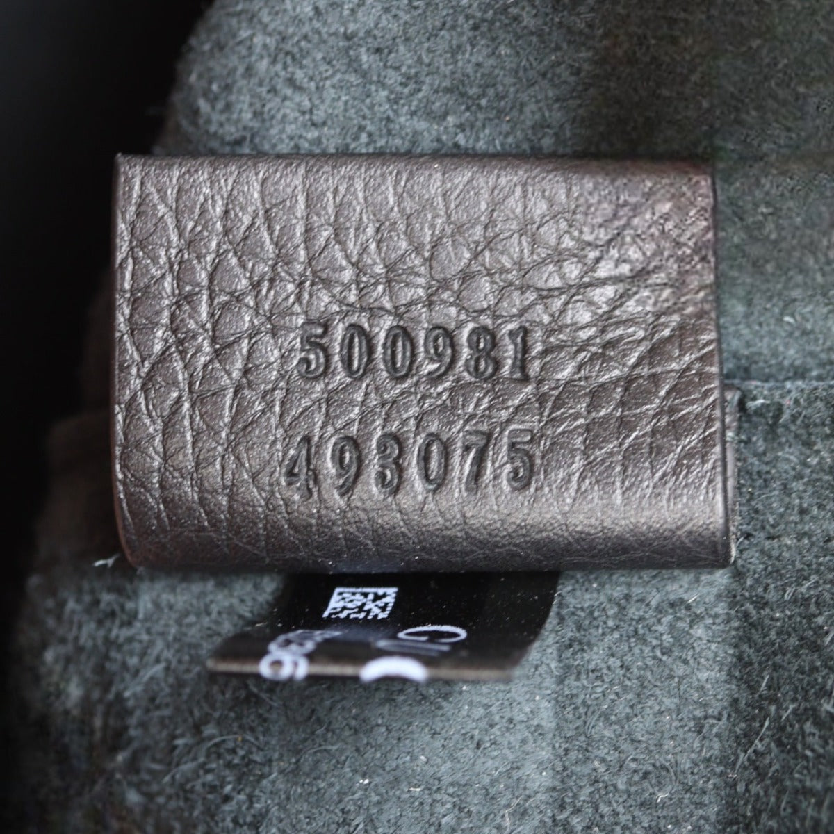 Gucci Logo Print Leather Pouch