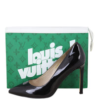 Louis Vuitton Pochette Voyage MM Everyday Signature