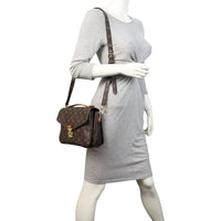 Louis Vuitton Pochette Metis Monogram