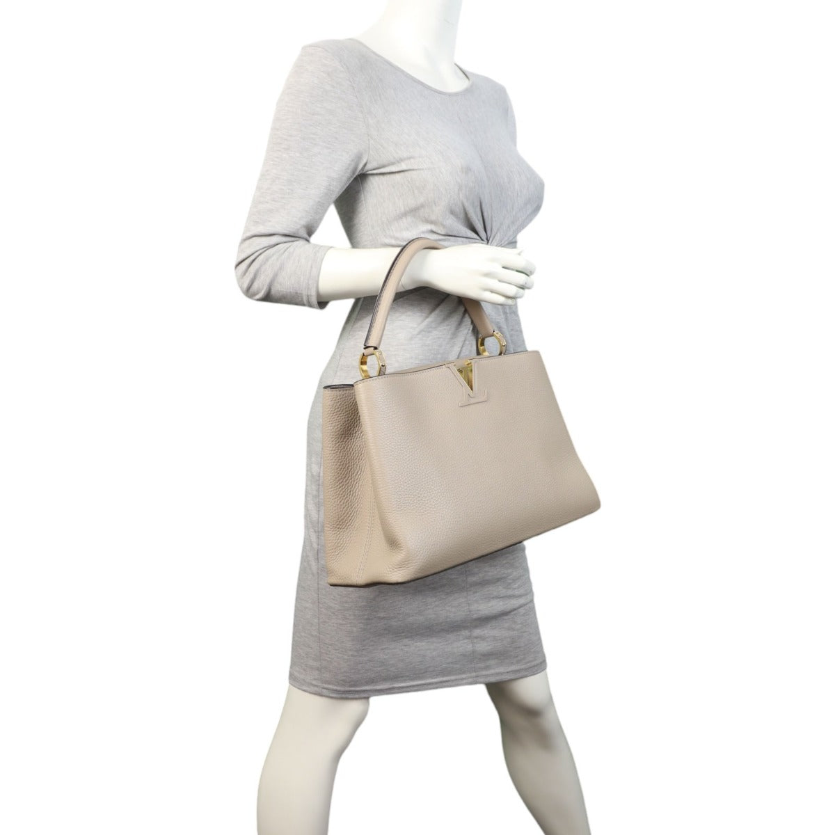 Louis Vuitton Capucines MM