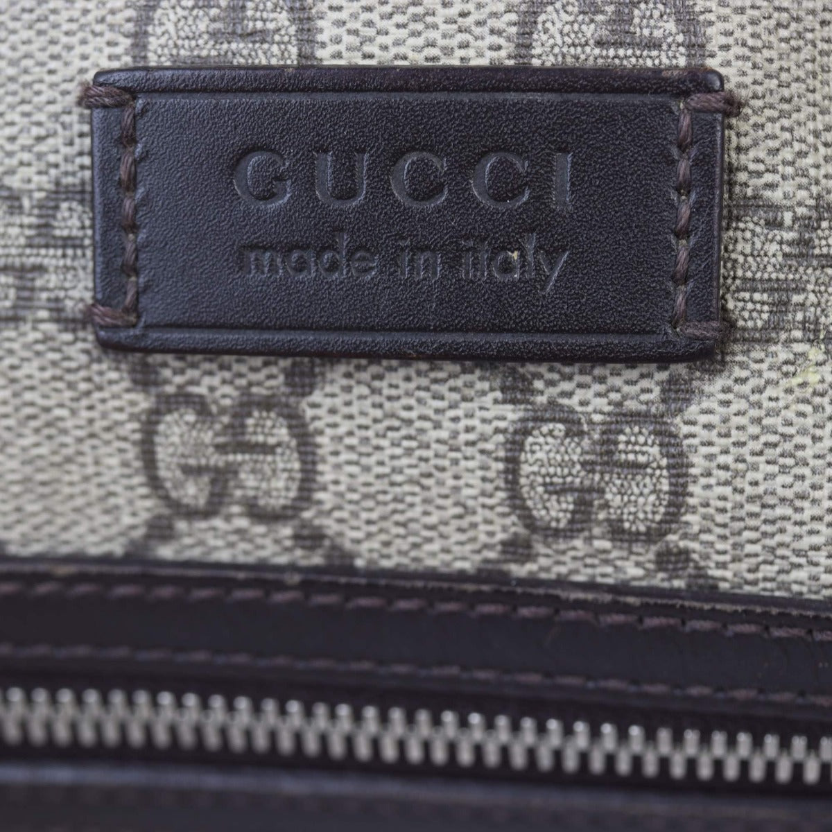 Gucci GG Supreme Messenger Bag
