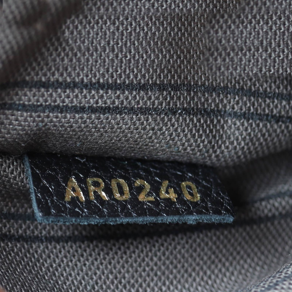 Louis Vuitton Pochette Metis Monogram Empreinte