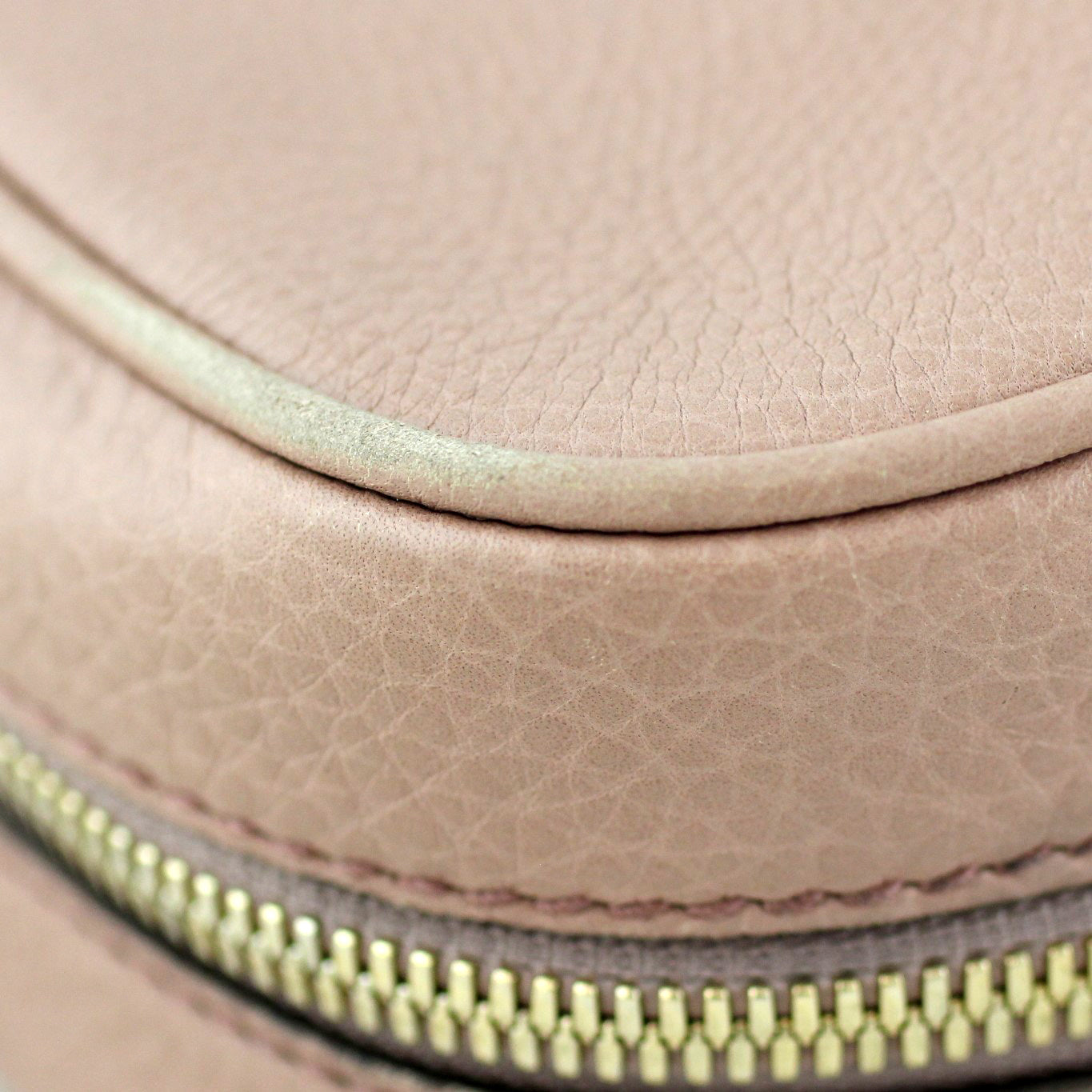 Gucci Soho Disco Bag Small wear