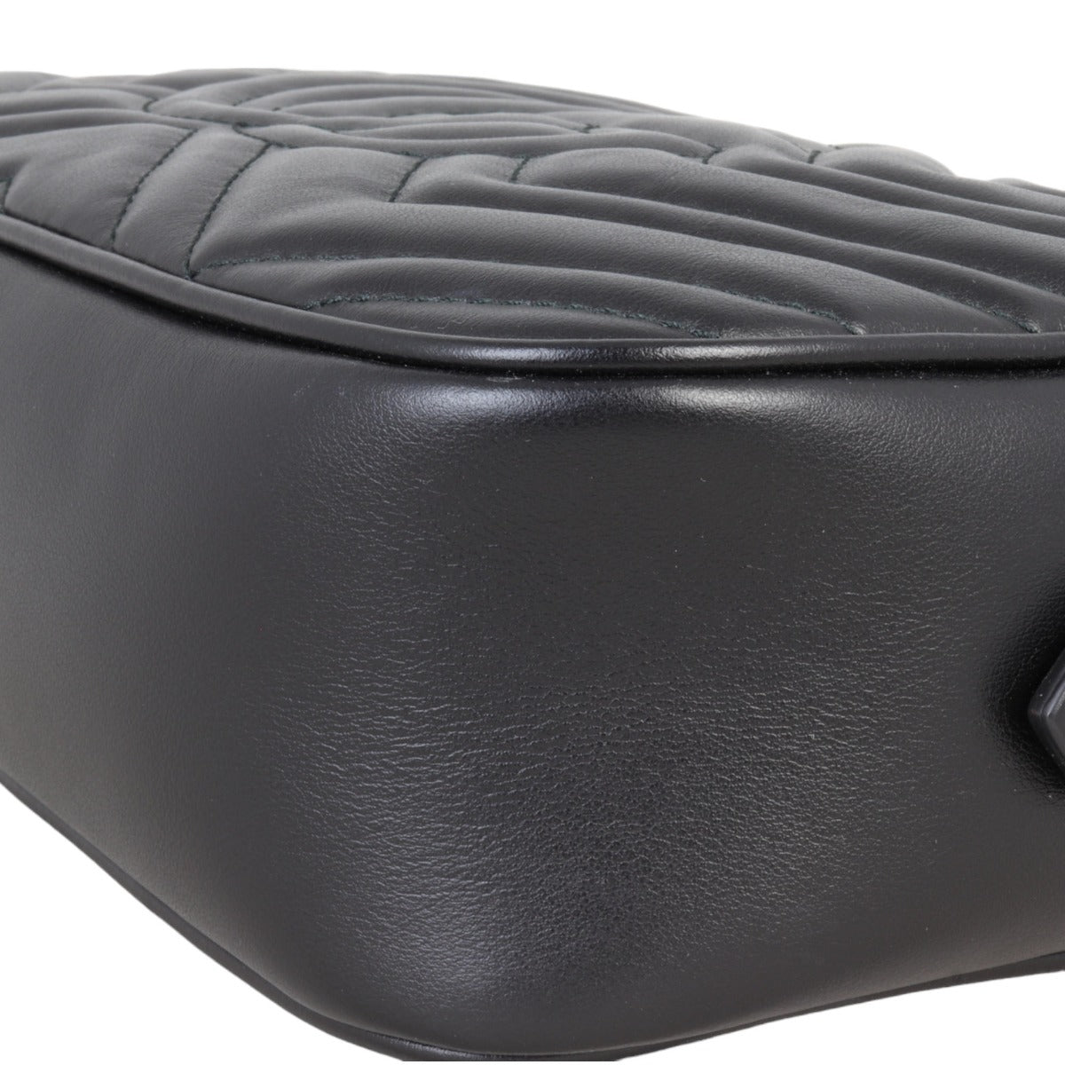 Gucci GG Marmont Small Camera Bag