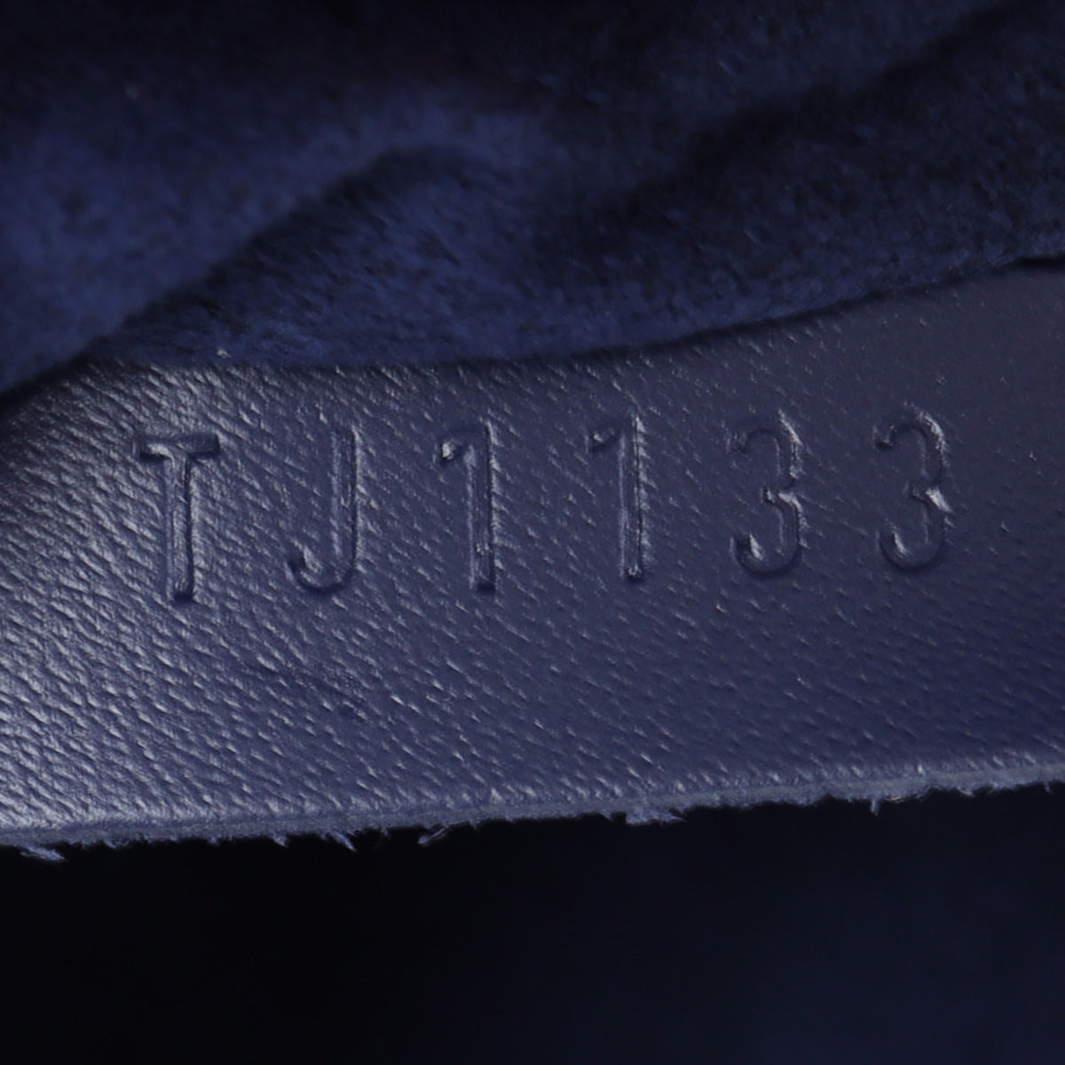 Louis Vuitton Petit Noe Epi Bicolor (cream/navy) Date Code