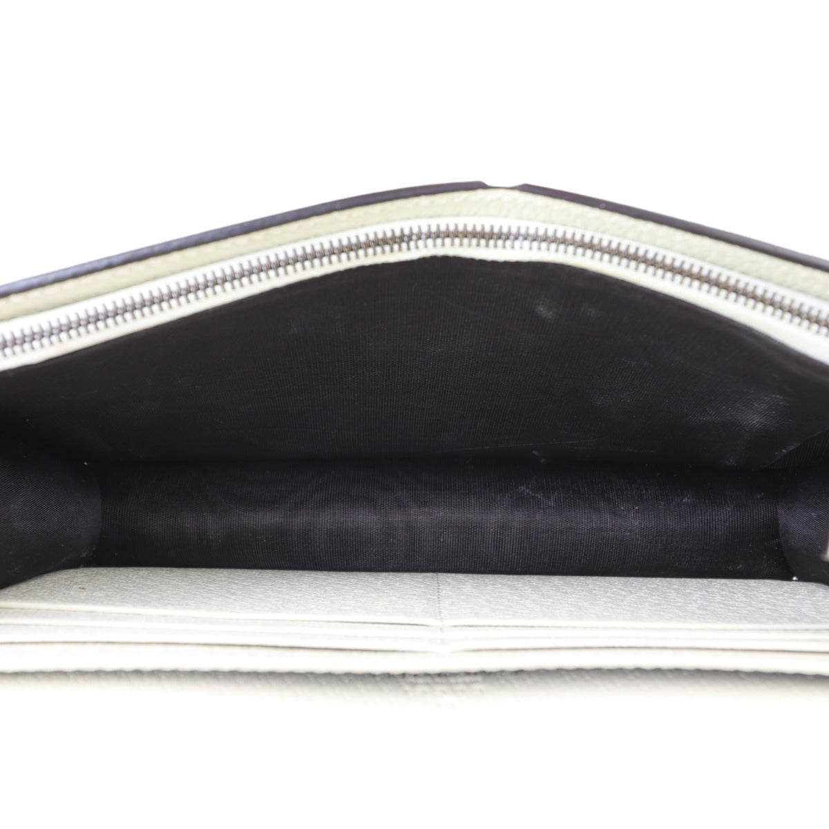 Gucci GG Supreme Queen Margaret Wallet on Chain