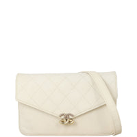 Chanel Thread Around Wallet On Chain