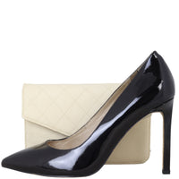 Chanel Thread Around Wallet On Chain