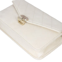 Chanel Thread Around Wallet On Chain