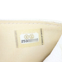 Chanel Thread Around Wallet On Chain