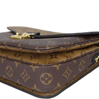 Louis Vuitton Pochette Metis Monogram Reverse