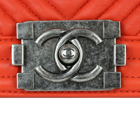 Chanel Boy Old Medium Chevron | 20 Series