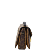 Louis Vuitton Pochette Metis Monogram Reverse