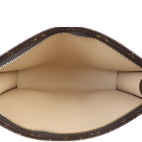 Louis Vuitton Toiletry Pouch 26 Monogram