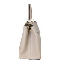 Louis Vuitton Capucines MM