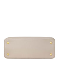 Louis Vuitton Capucines MM