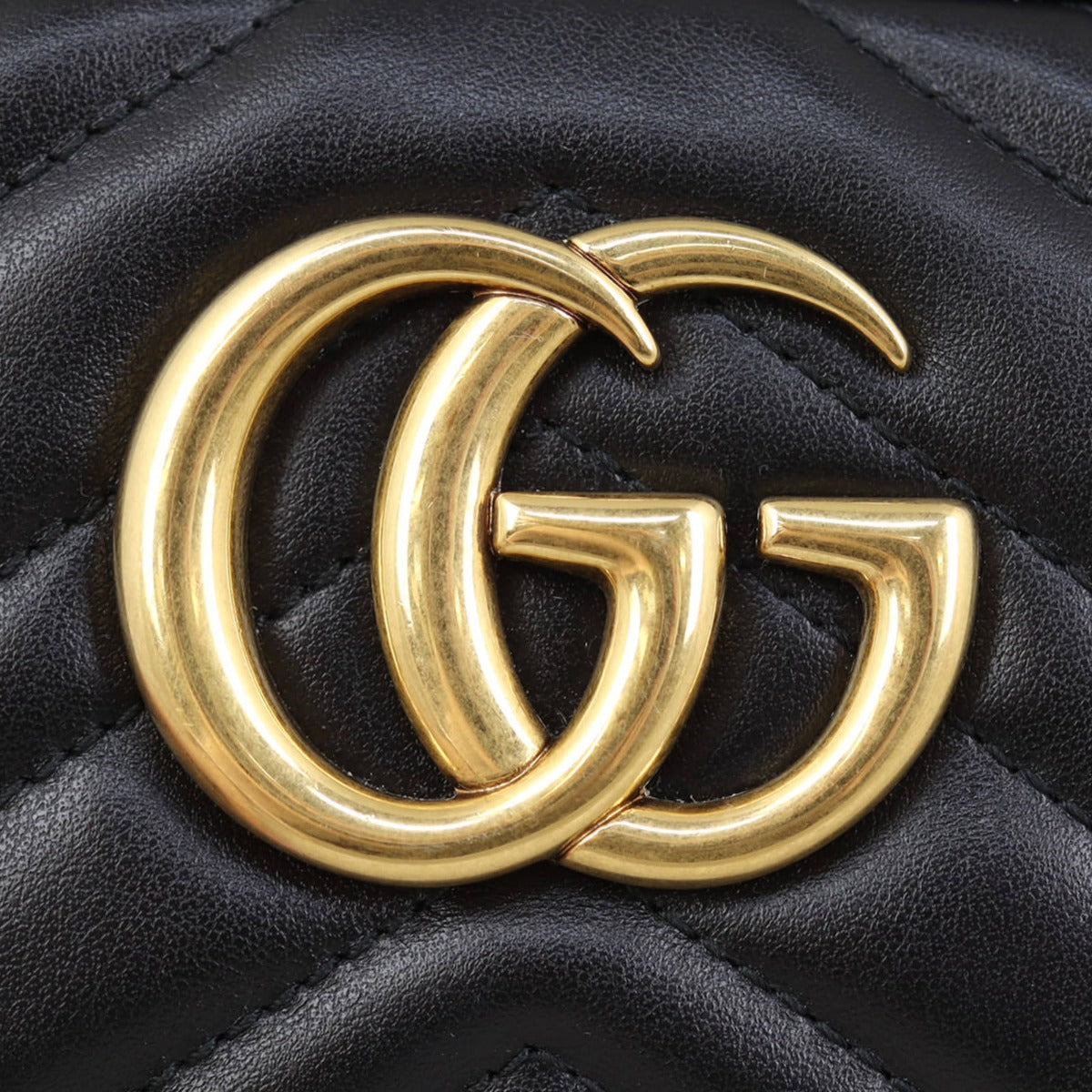Gucci GG Marmont Small Camera Bag Hardware