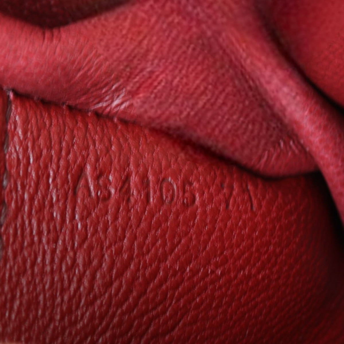 Louis Vuitton Capucines MM Alligator