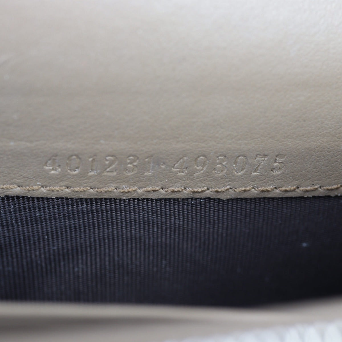 Gucci Dionysus GG Supreme Chain Wallet