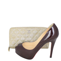 Chanel Iridescent Goatskin Zippy Wallet Scale