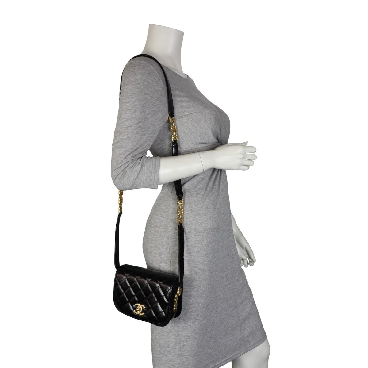 Chanel CC Mini Messenger Bag | Black