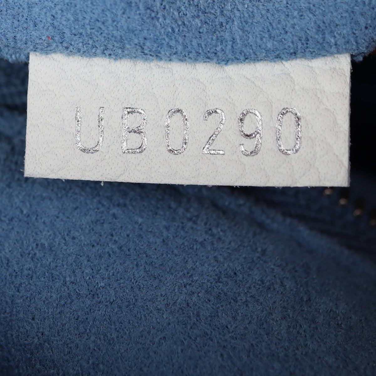 Louis Vuitton Beaubourg Hobo MM Mahina Date Code