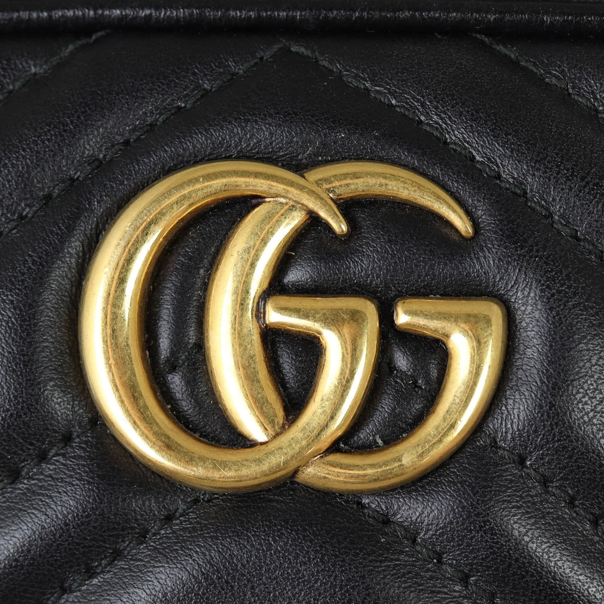 Gucci GG Marmont Mini Camera Bag Hardware