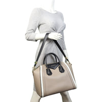 Givenchy Antigona Medium