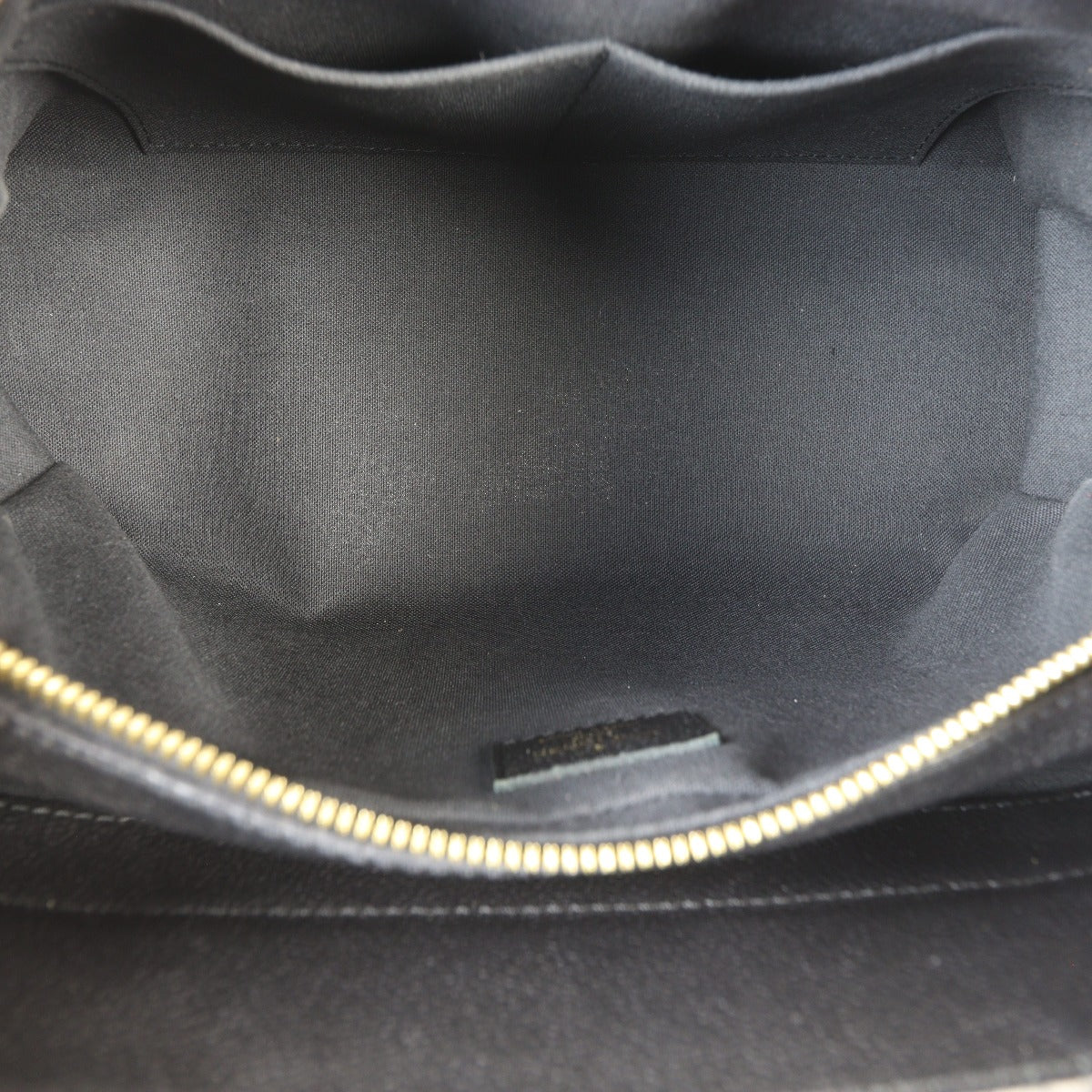 Louis Vuitton Vosges MM Monogram Empreinte