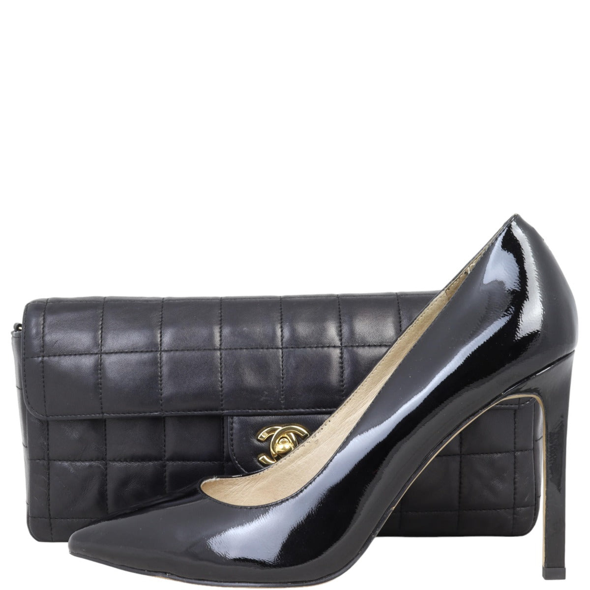 Chanel East-West Chocolate Bar Flap Bag | Black