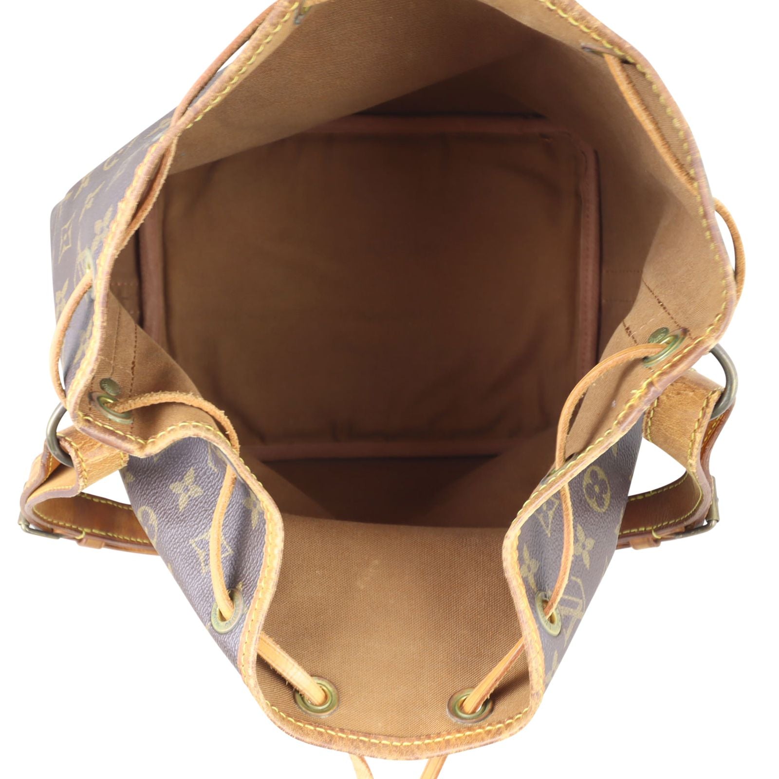 Louis Vuitton Noe Monogram Whole interior