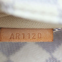 Louis Vuitton Totally MM Damier Azur Date code
