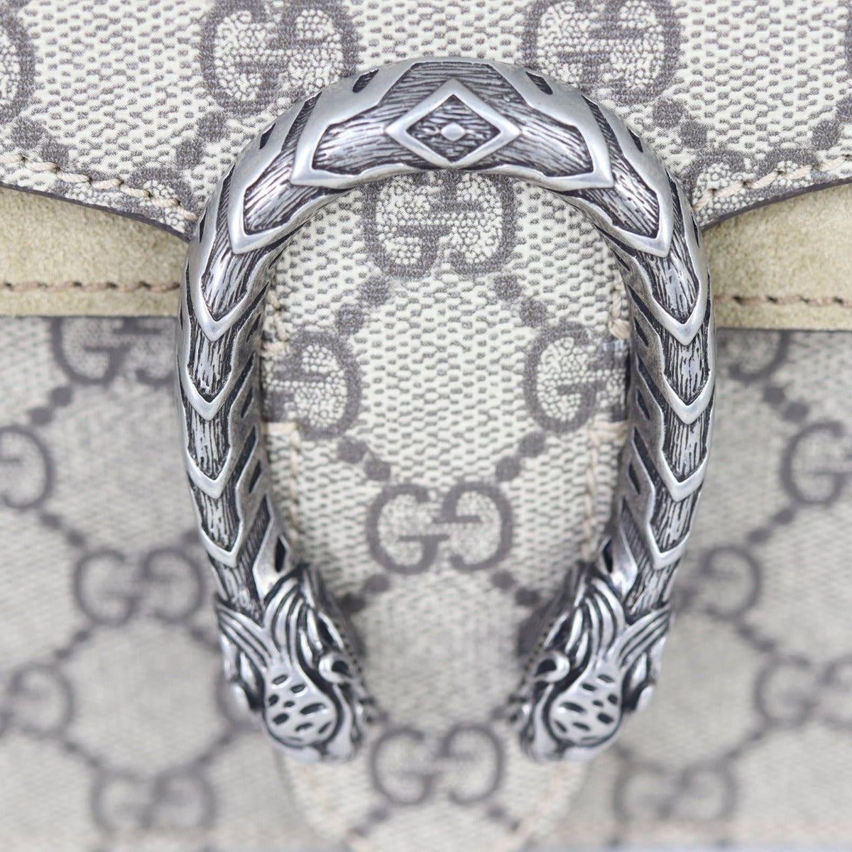 Gucci Dionysus GG Supreme Mini Hardware
